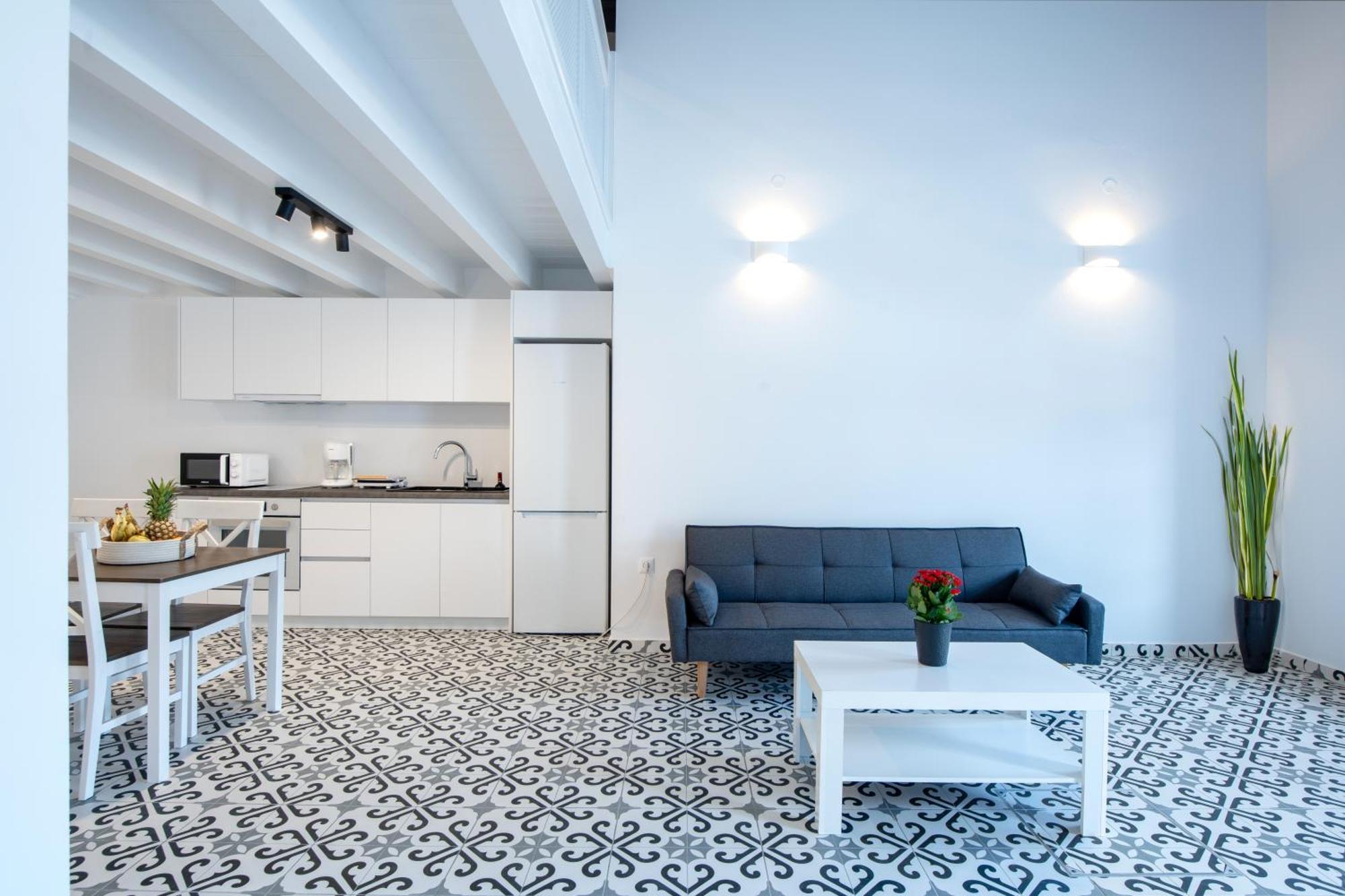Porto Harani Seaside Apartments Сими Экстерьер фото