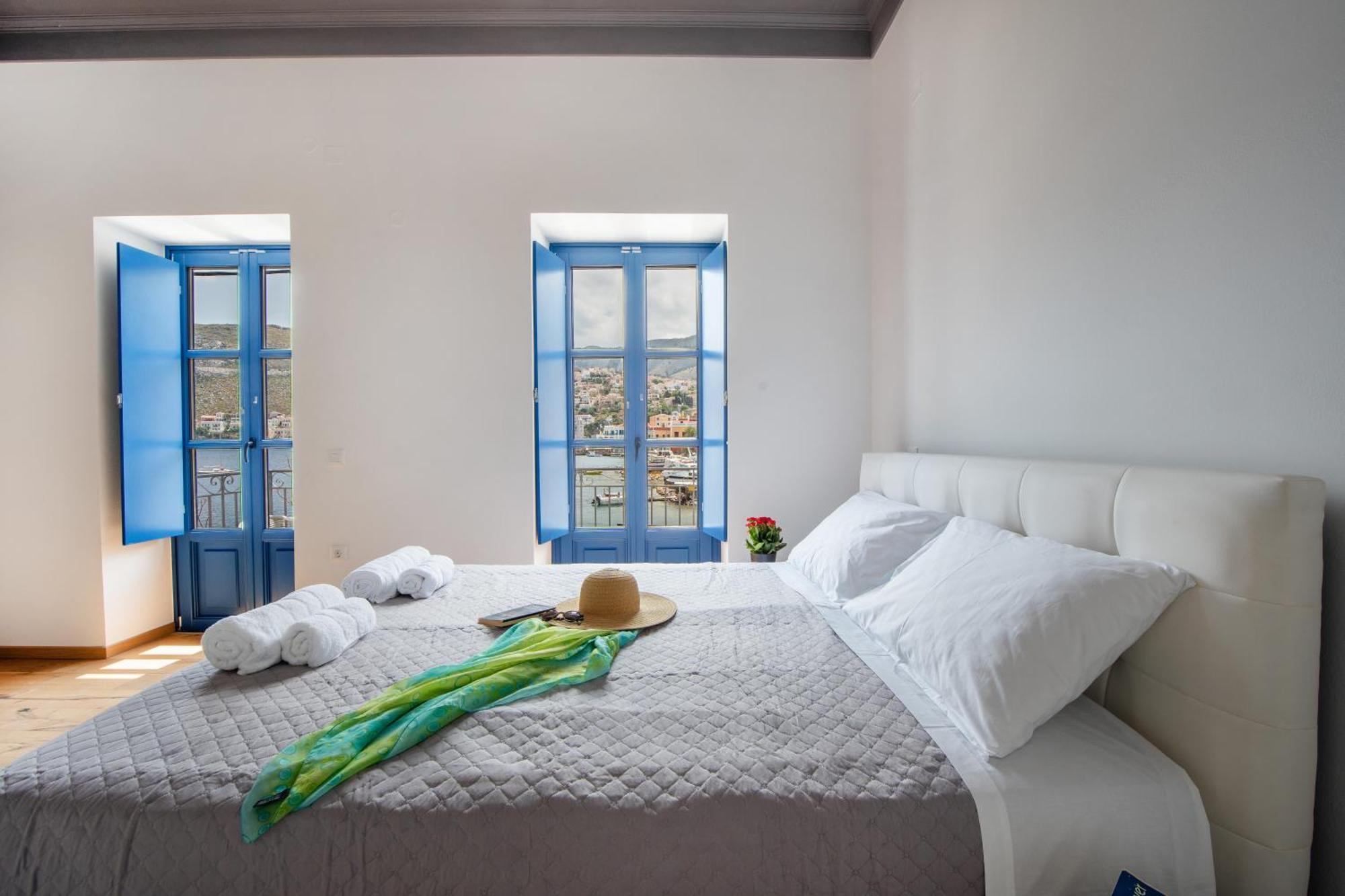 Porto Harani Seaside Apartments Сими Экстерьер фото